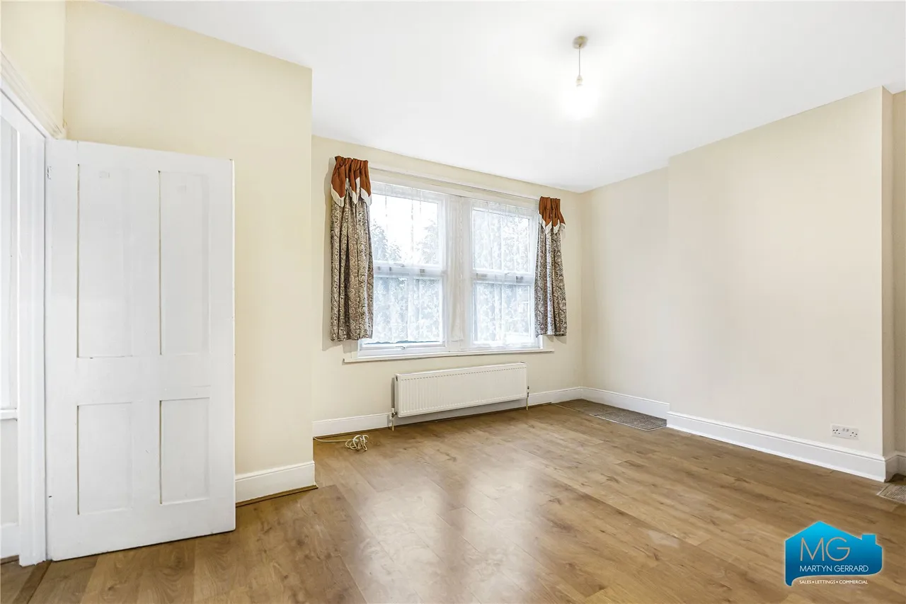 Avenue Road, London, N14, photo 4