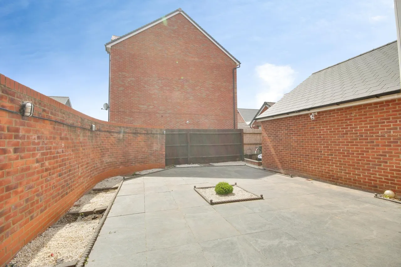Millstone Way, Tuffley, Gloucester, GL1, photo 5