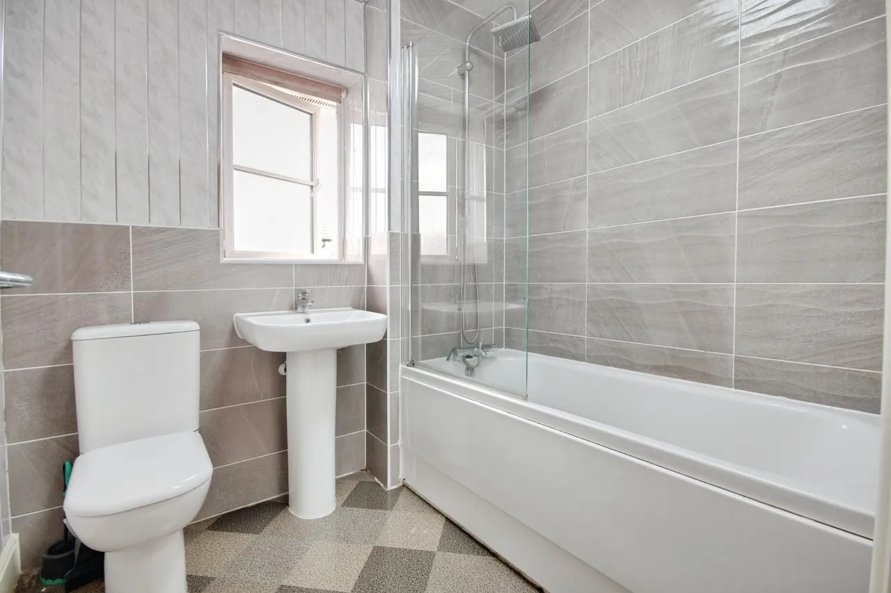 Millstone Way, Tuffley, Gloucester, GL1, photo 8