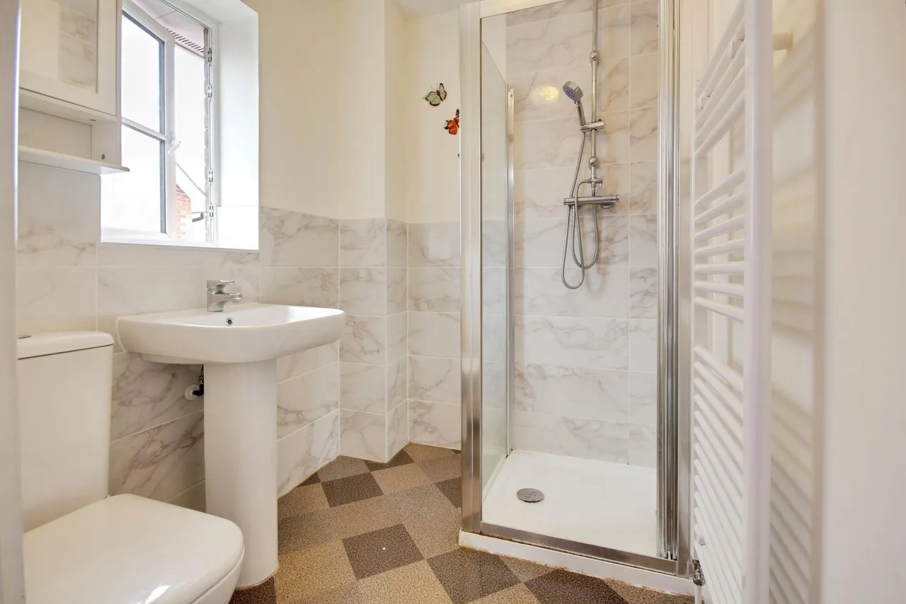 Millstone Way, Tuffley, Gloucester, GL1, photo 12