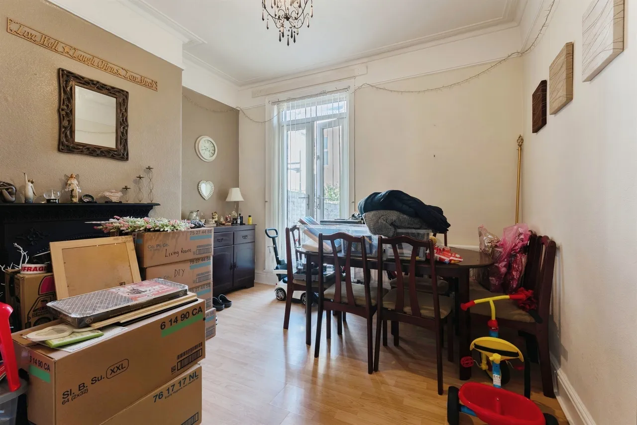 Balfour Road, Prenton, CH43, photo 5