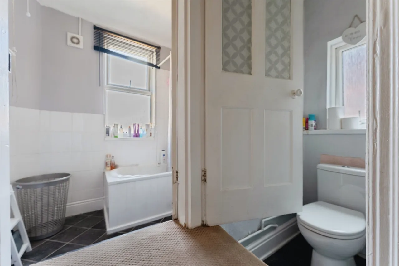 Balfour Road, Prenton, CH43, photo 12