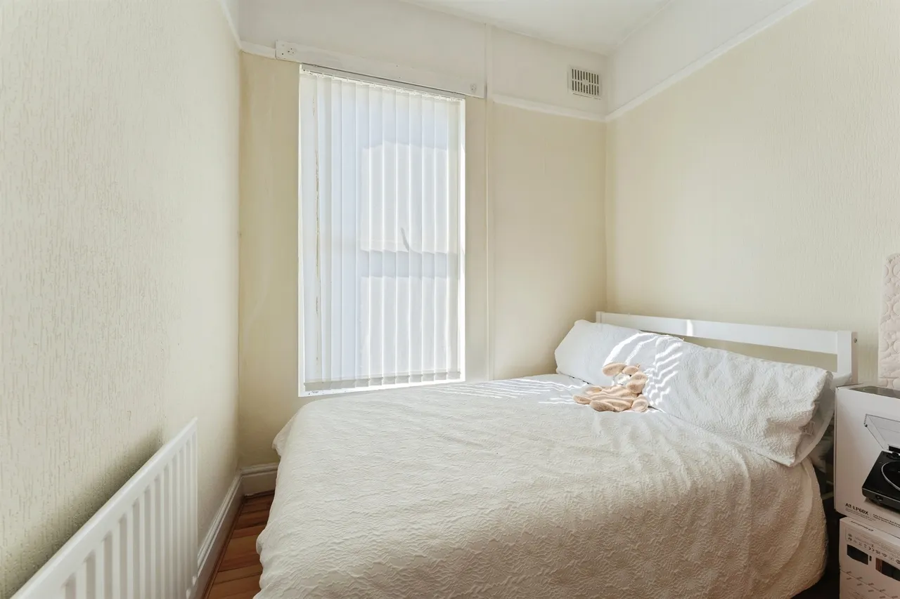 Balfour Road, Prenton, CH43, photo 11