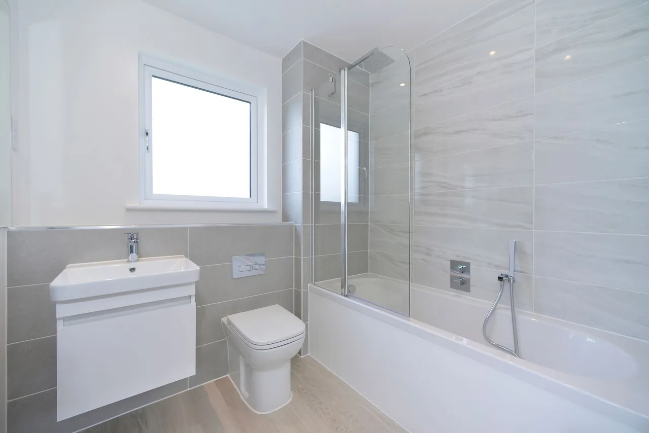 Cranleigh, GU6, photo 8