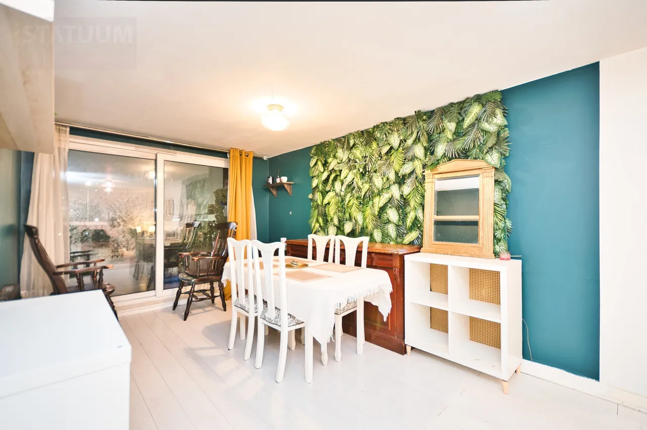 Castle Road, Barking, RM9, photo 3