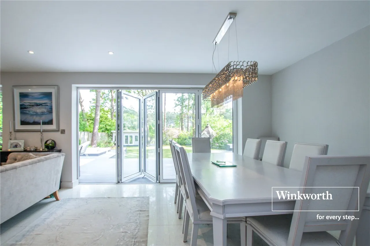 Beaufoys Avenue, Ferndown, Dorset, BH22, photo 4