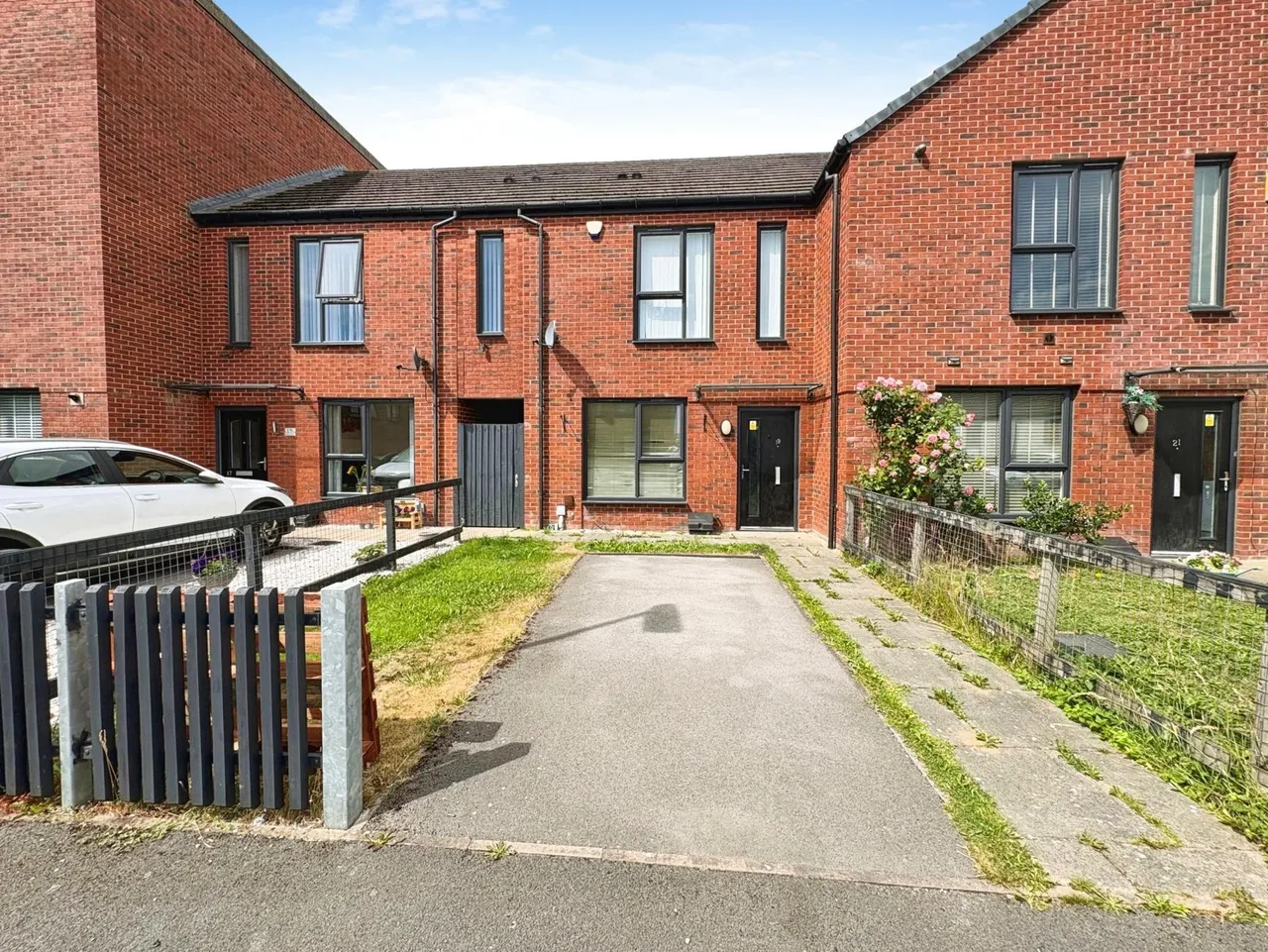 2 bed house for sale, Symons Crescent, Sheffield, S5