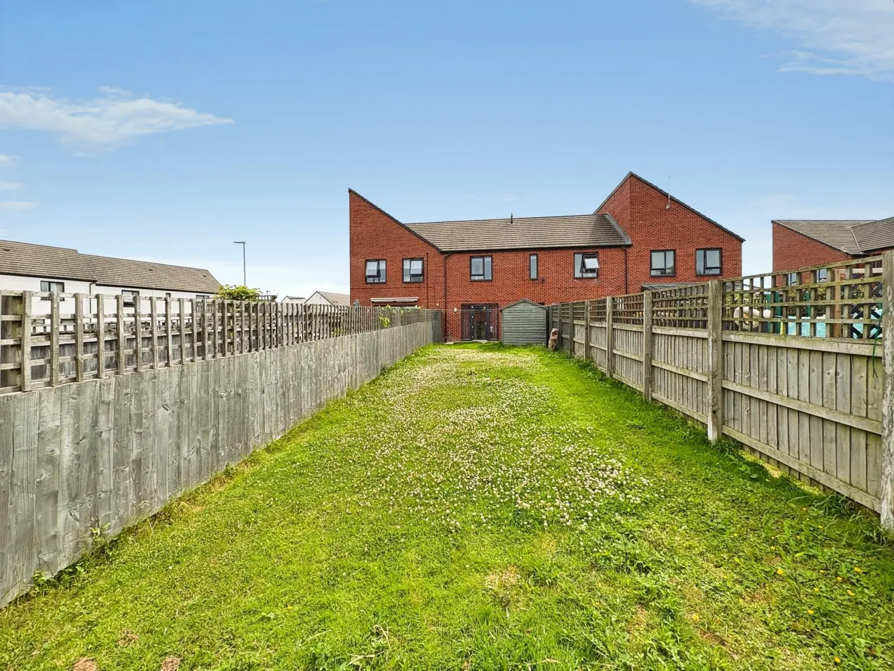 Symons Crescent, Sheffield, S5, photo 19