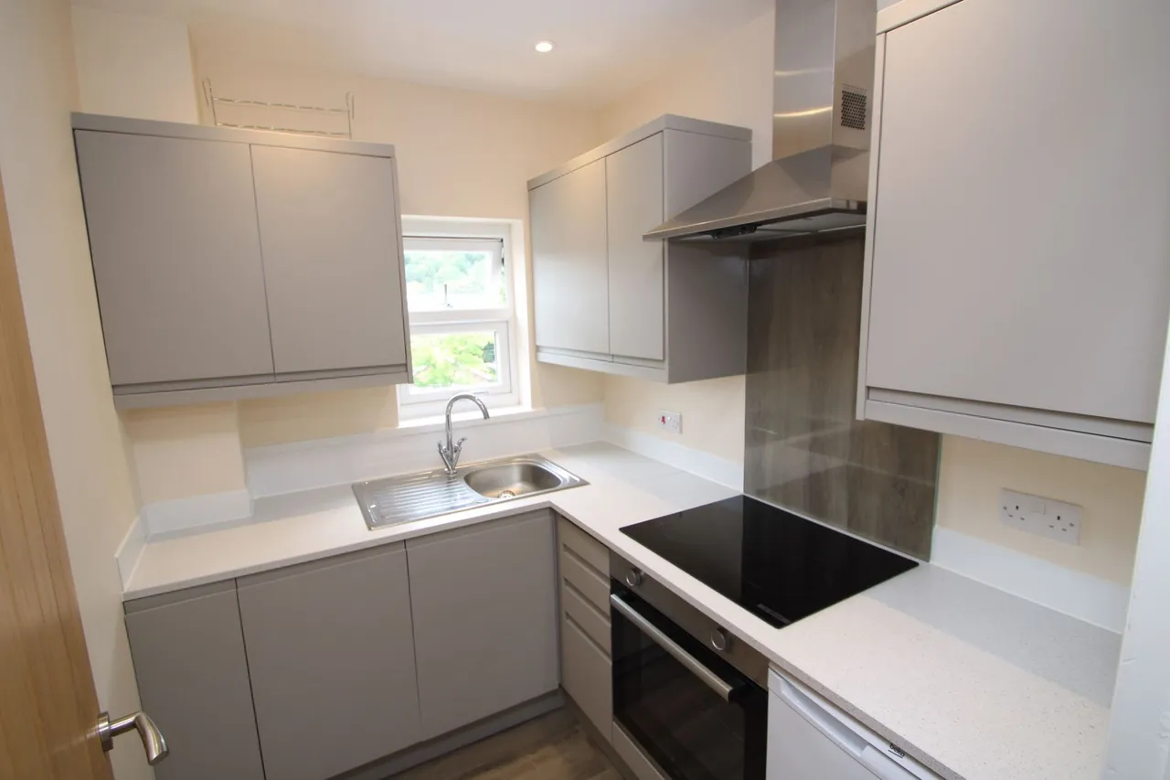 Chapel Lane, High Wycombe, HP12, photo 3