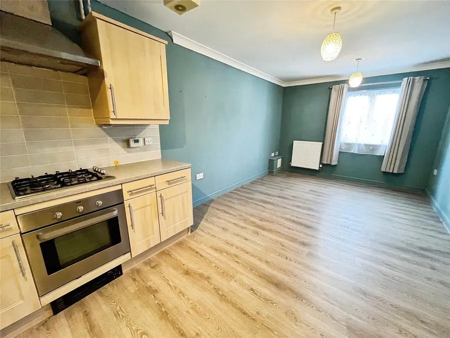 Arnell Crescent, Redhouse, SN25, photo 6
