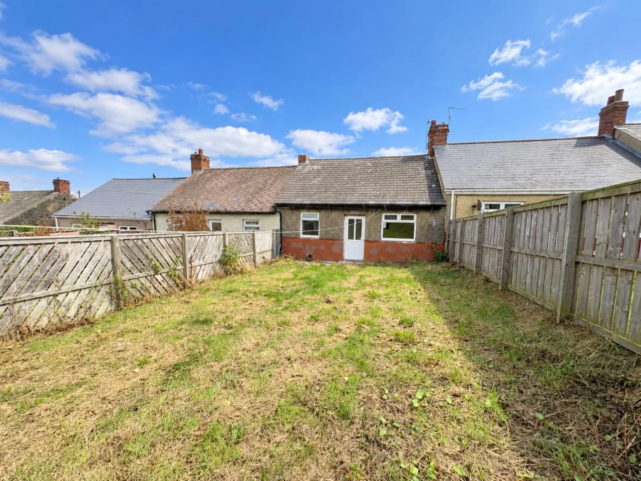2 bed house to rent, Third Street, Bungalows, DH8