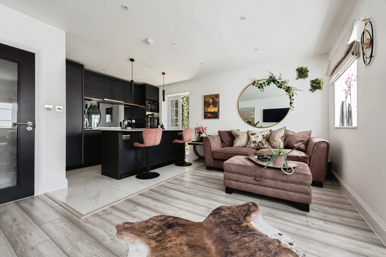 Marlpit Lane, Coulsdon, CR5, photo 8