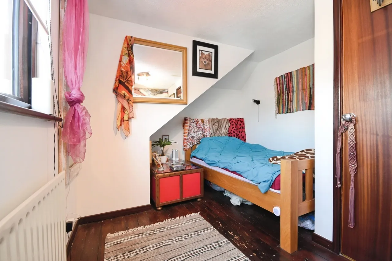 Sutton Court Drive, Rochford, Essex, SS4, photo 18