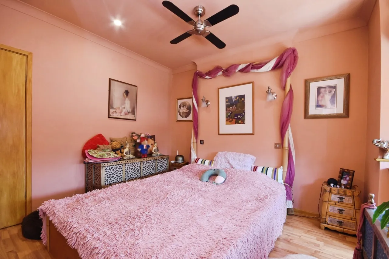 Sutton Court Drive, Rochford, Essex, SS4, photo 12