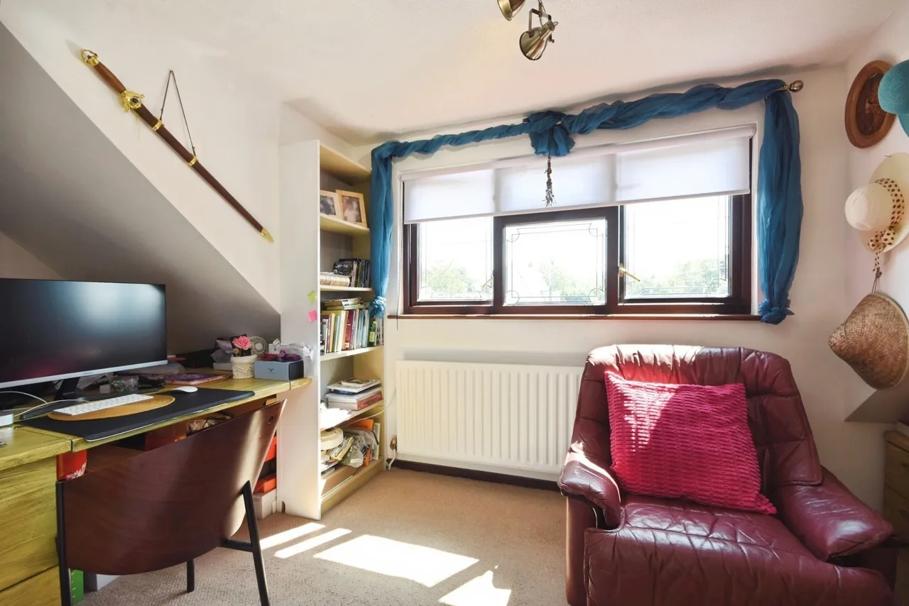 Sutton Court Drive, Rochford, Essex, SS4, photo 15