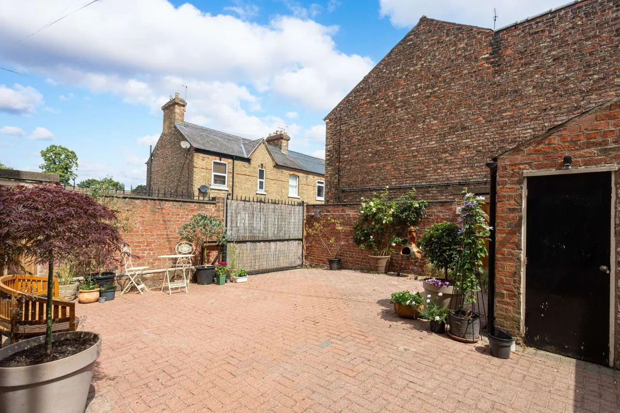 Clifton, York, YO30, photo 12