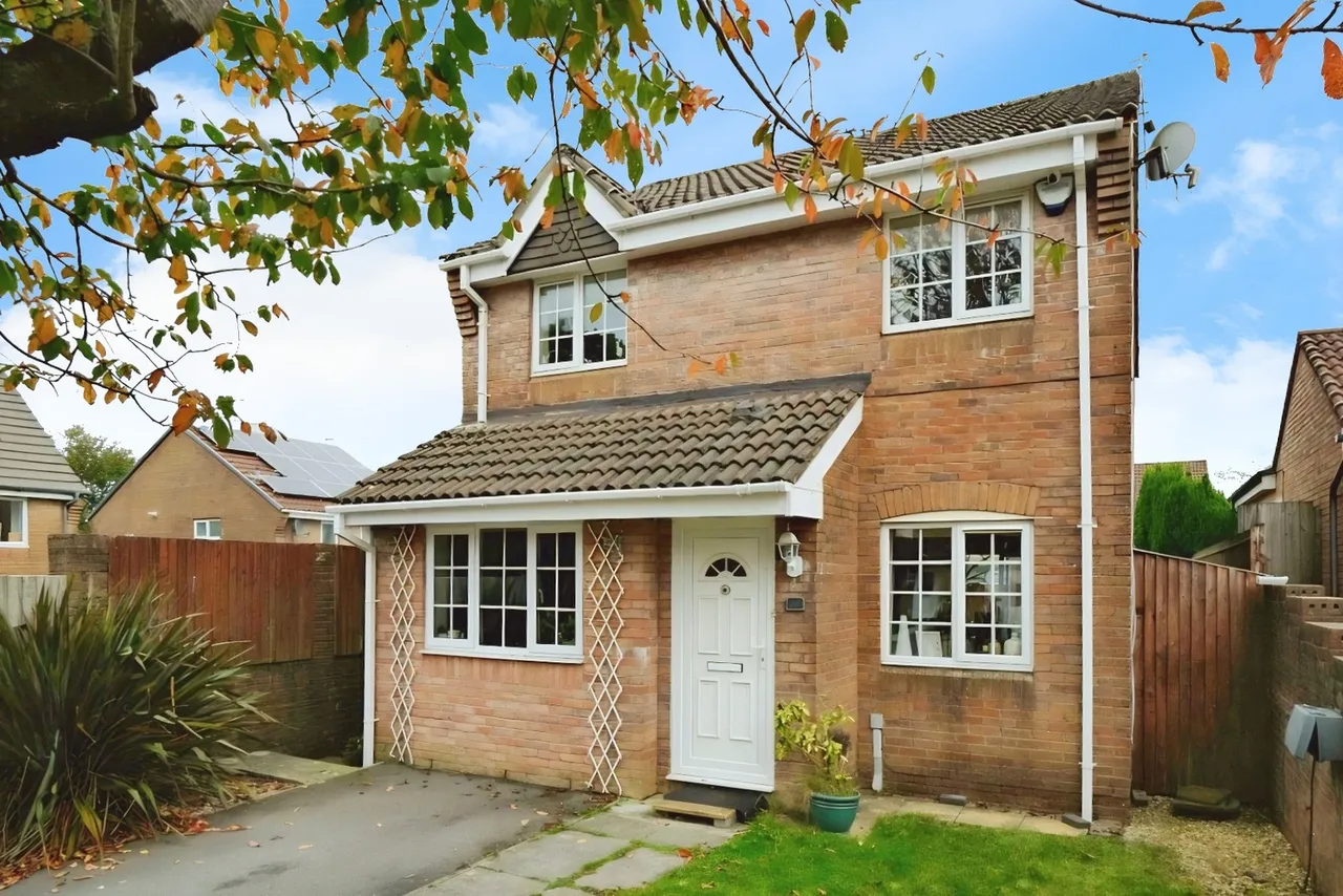house for sale — Keepers Close, Penllergaer, Swansea, SA4 9FY