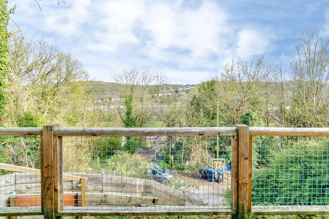 Milner Road, Caterham, Surrey, CR3, photo 15
