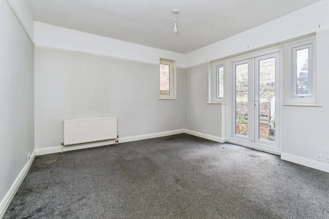 Milner Road, Caterham, Surrey, CR3, photo 2