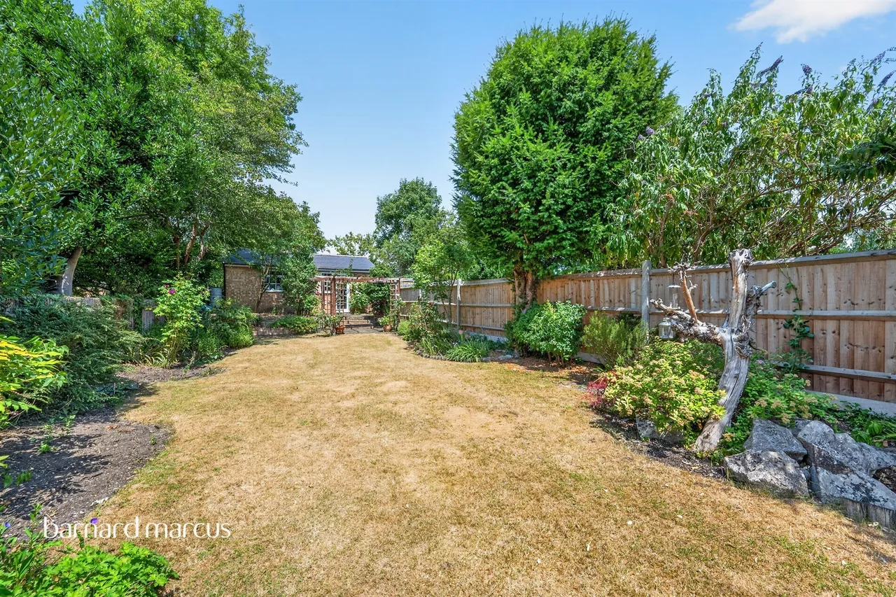 Chestnut Grove, New Malden, KT3, photo 10