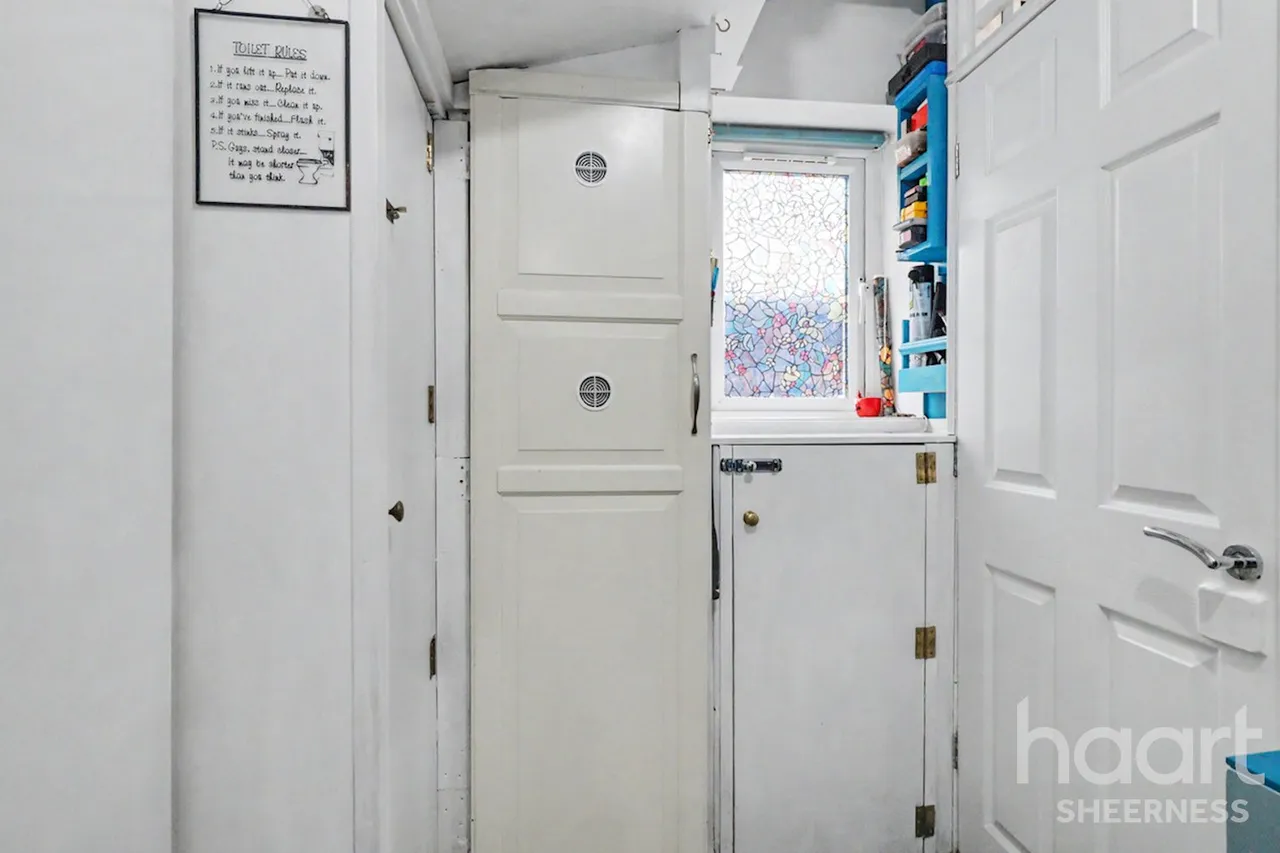 Barton Hill Drive, Minster, ME12, photo 11
