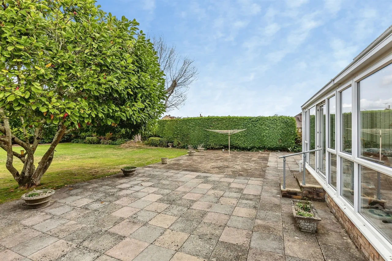 Court Farm Road, Longwell Green, BS30, photo 15