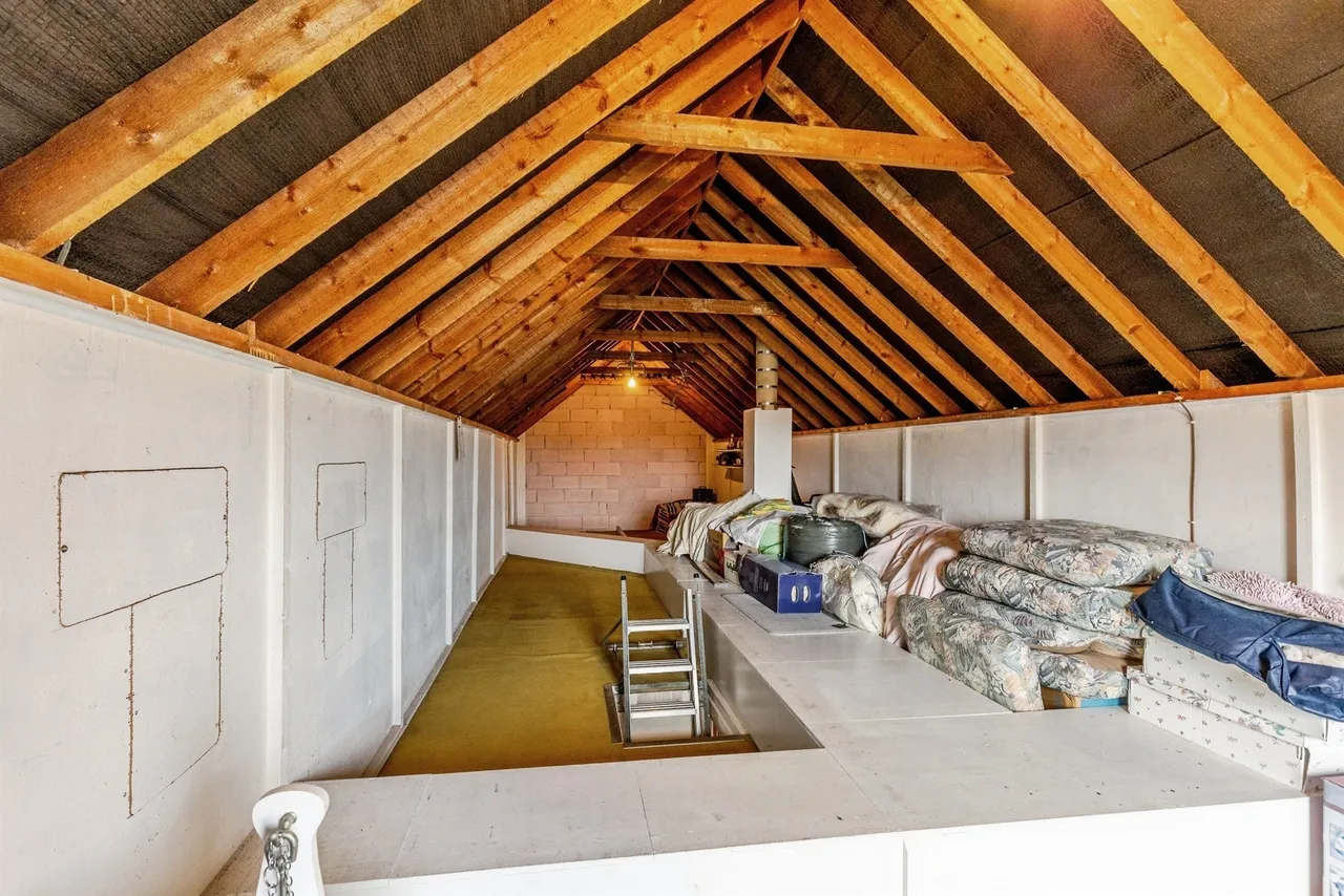 Court Farm Road, Longwell Green, BS30, photo 14