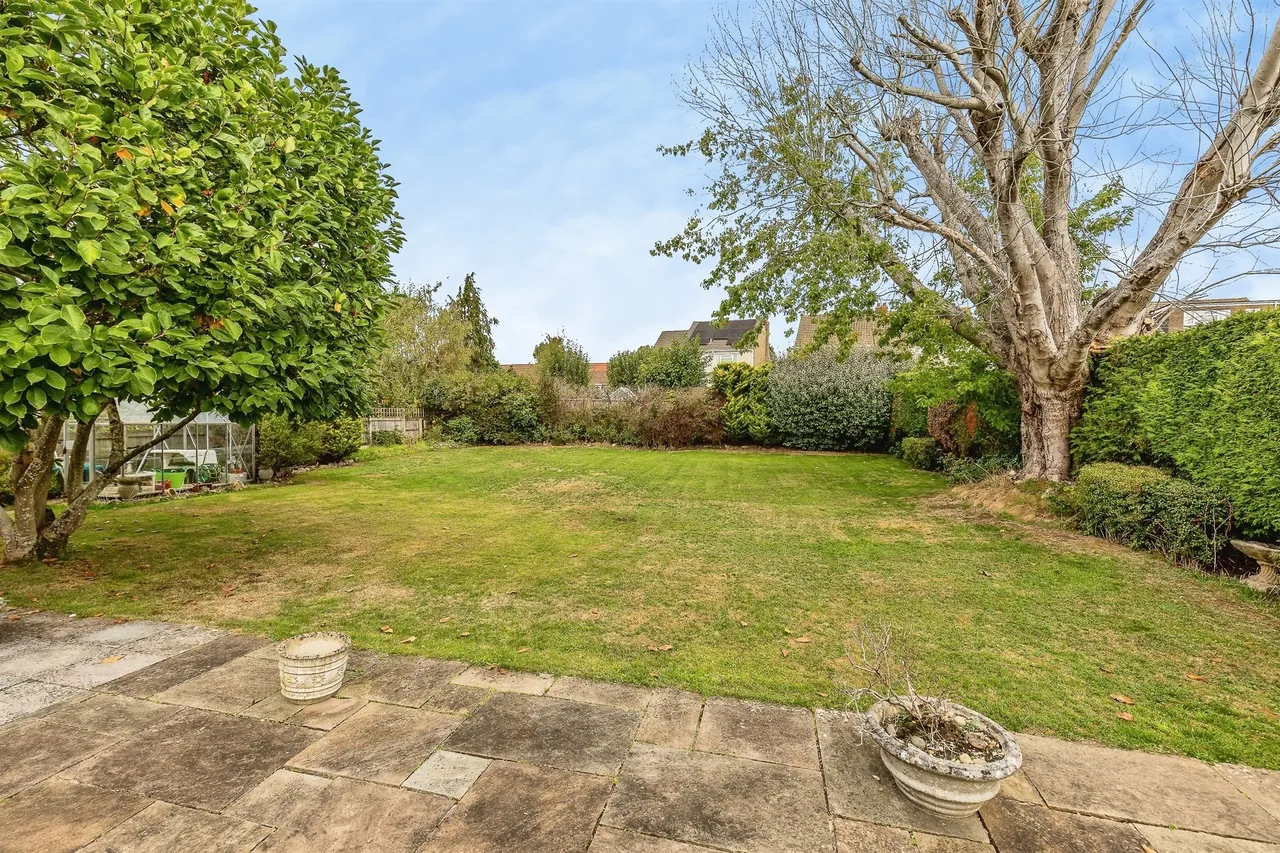 Court Farm Road, Longwell Green, BS30, photo 17