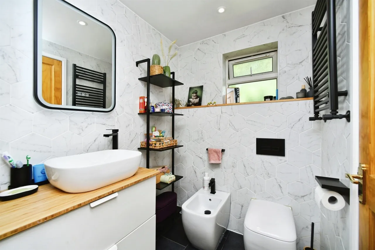 Whitehawk Road, Brighton, BN2, photo 11