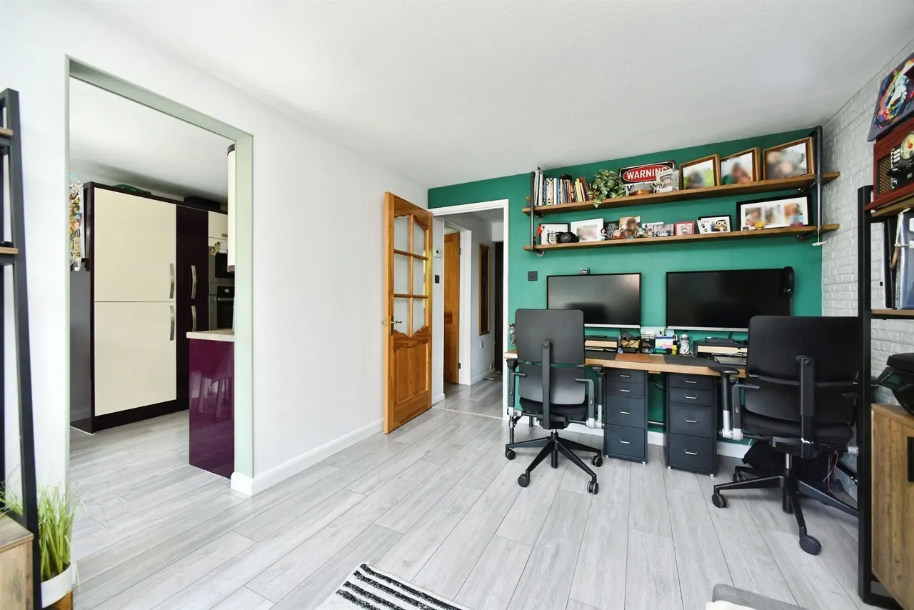 Whitehawk Road, Brighton, BN2, photo 9