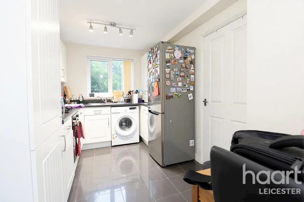 Reeth Close, Leicester, LE4, photo 4