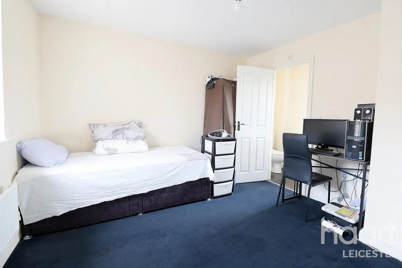 Reeth Close, Leicester, LE4, photo 8