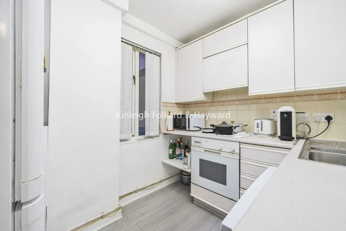 Widmore Road, Bromley, Kent, BR1, photo 3