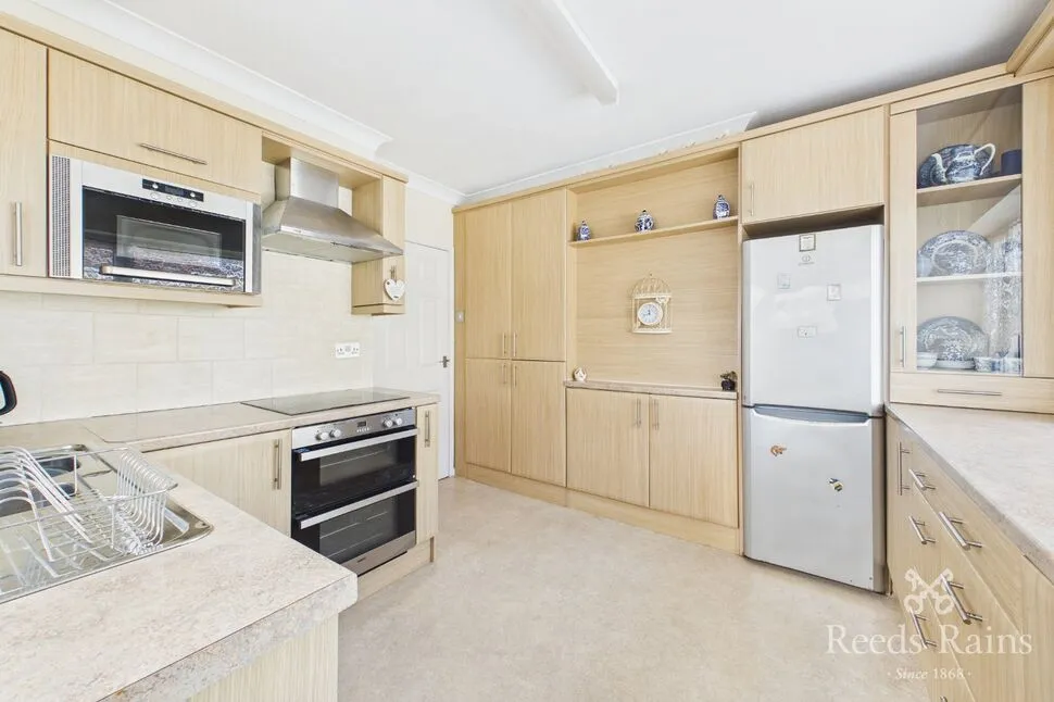 Rhys Avenue, Kinmel Bay, Conwy, LL18, photo 10