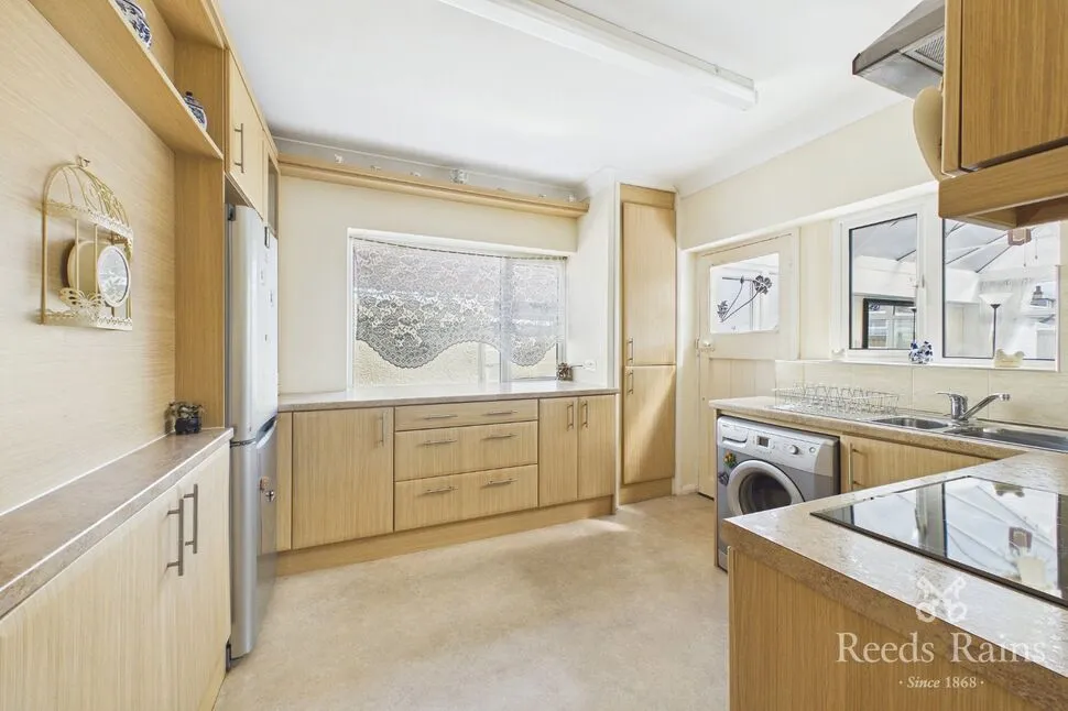 Rhys Avenue, Kinmel Bay, Conwy, LL18, photo 3