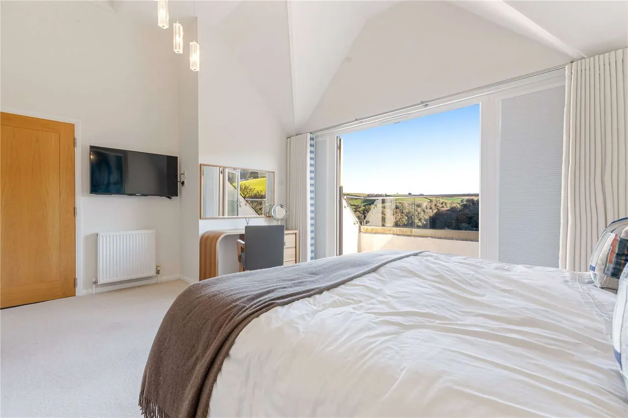 Swannaton Road, Dartmouth, Devon, TQ6 9RL, photo 9