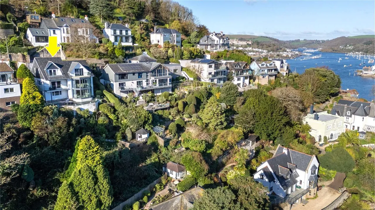 4 bed house for sale — Swannaton Road, Dartmouth, Devon, TQ6 9RL