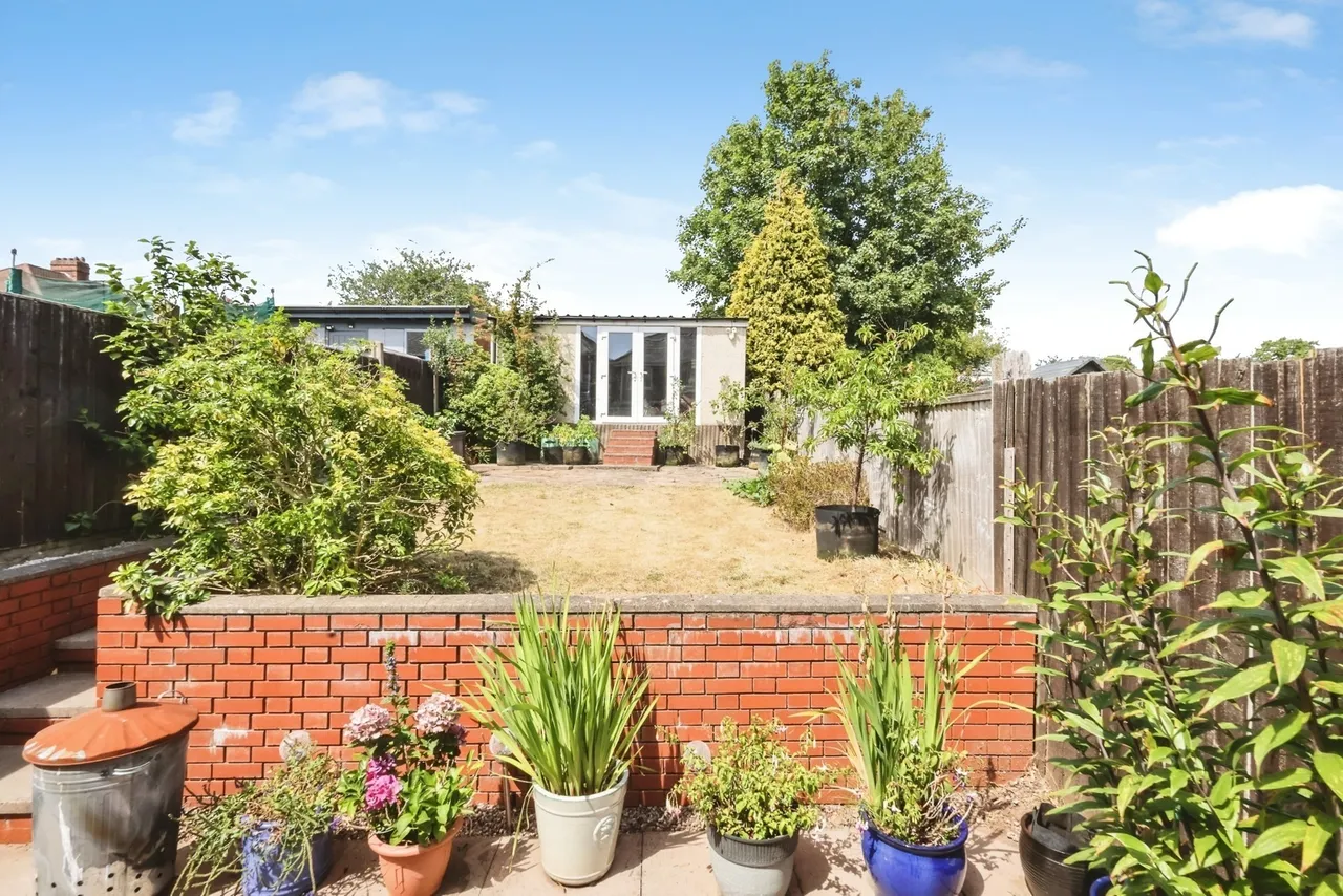 Thetford Road, Birmingham, B42, photo 17