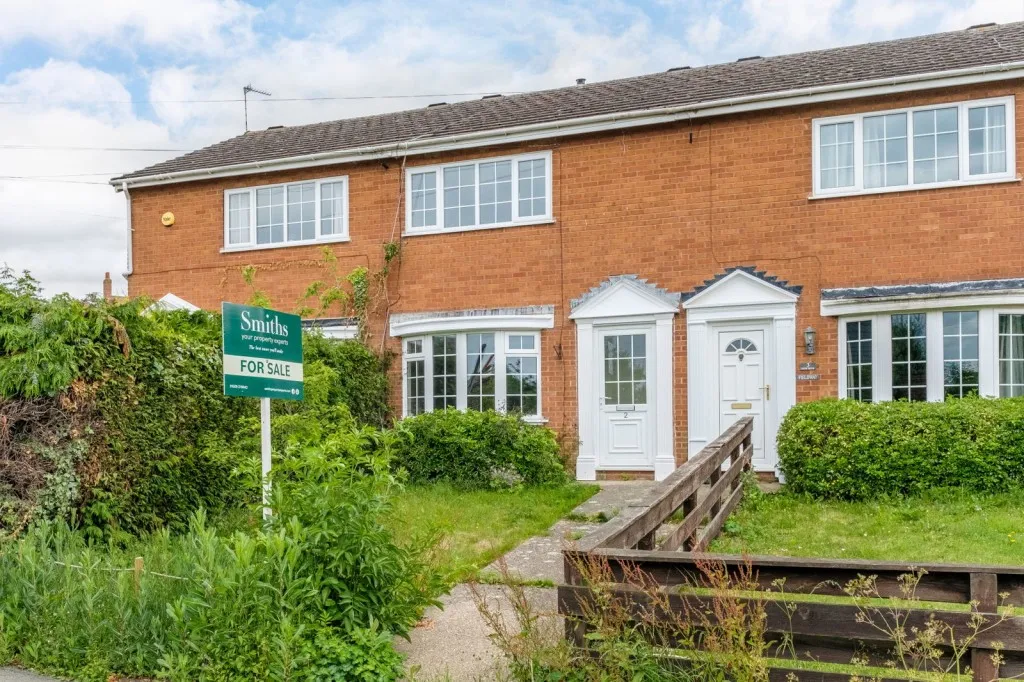 2 bed house for sale, New Row, Plumtree, NG12