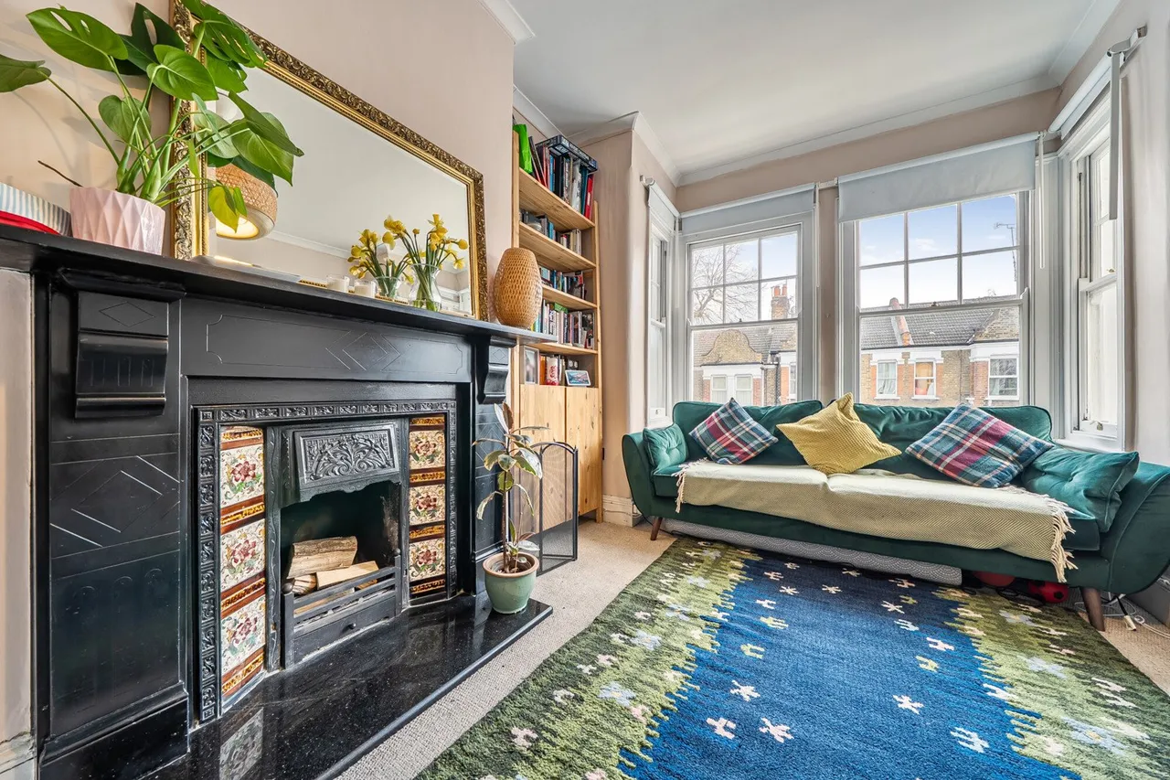 3 bed flat for sale — Eastcombe Avenue, SE7