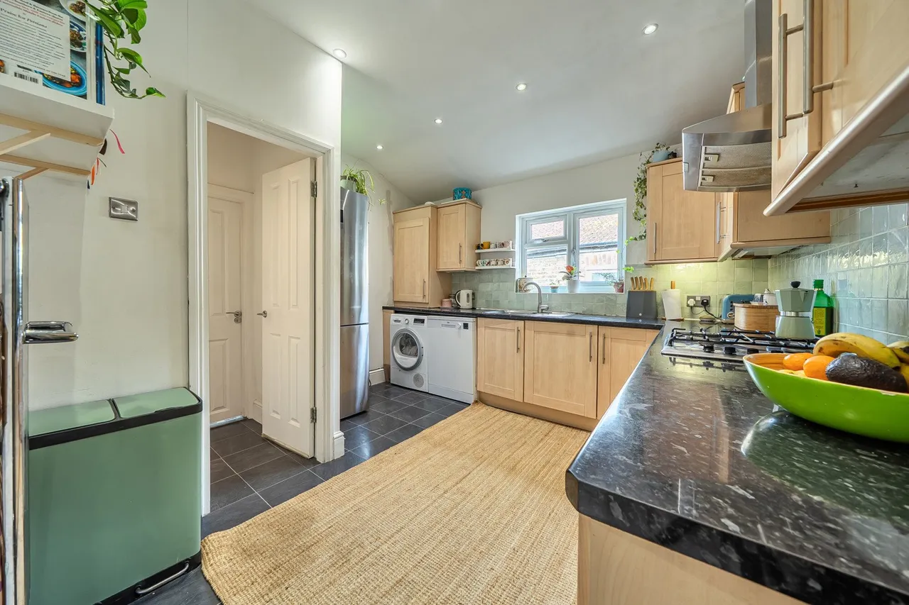 Eastcombe Avenue, SE7, photo 15