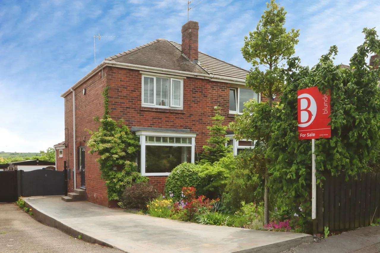 2 bed house for sale — Reresby Road, Whiston, Rotherham, South Yorkshire, S60
