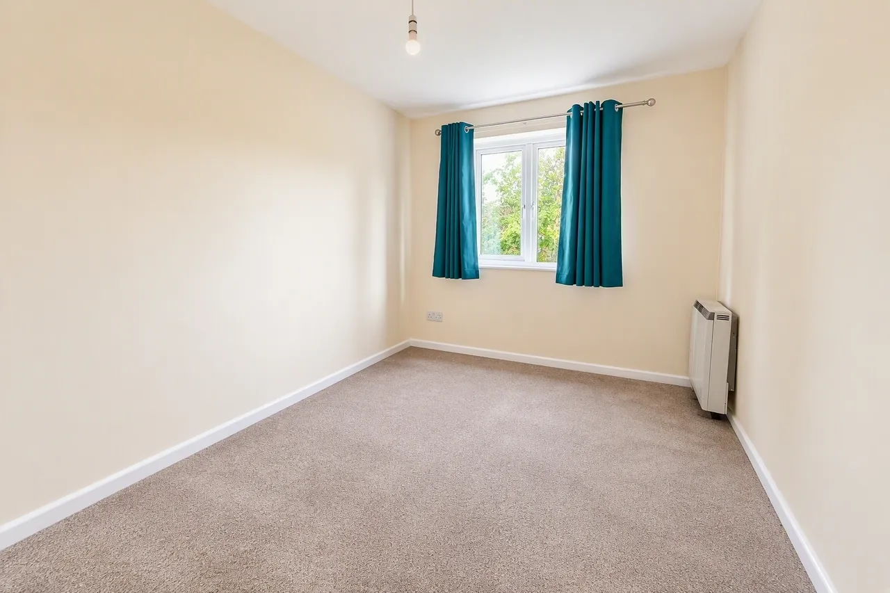 Midhurst, GU29, photo 4