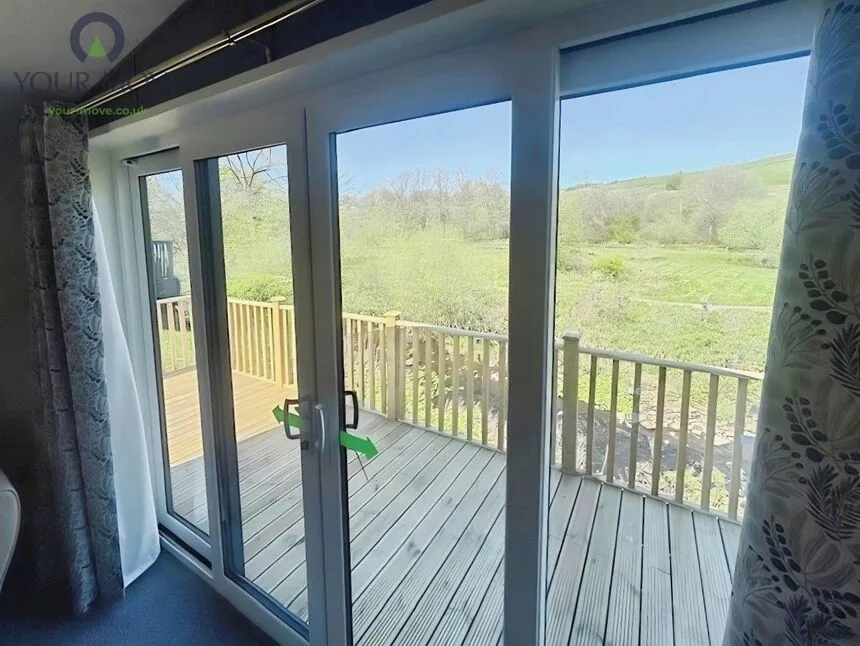 Plot 17, BD21, photo 11