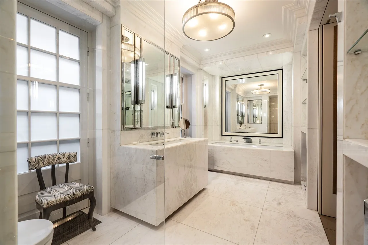 Weymouth Street, Marylebone, London, W1W 6DD, photo 11