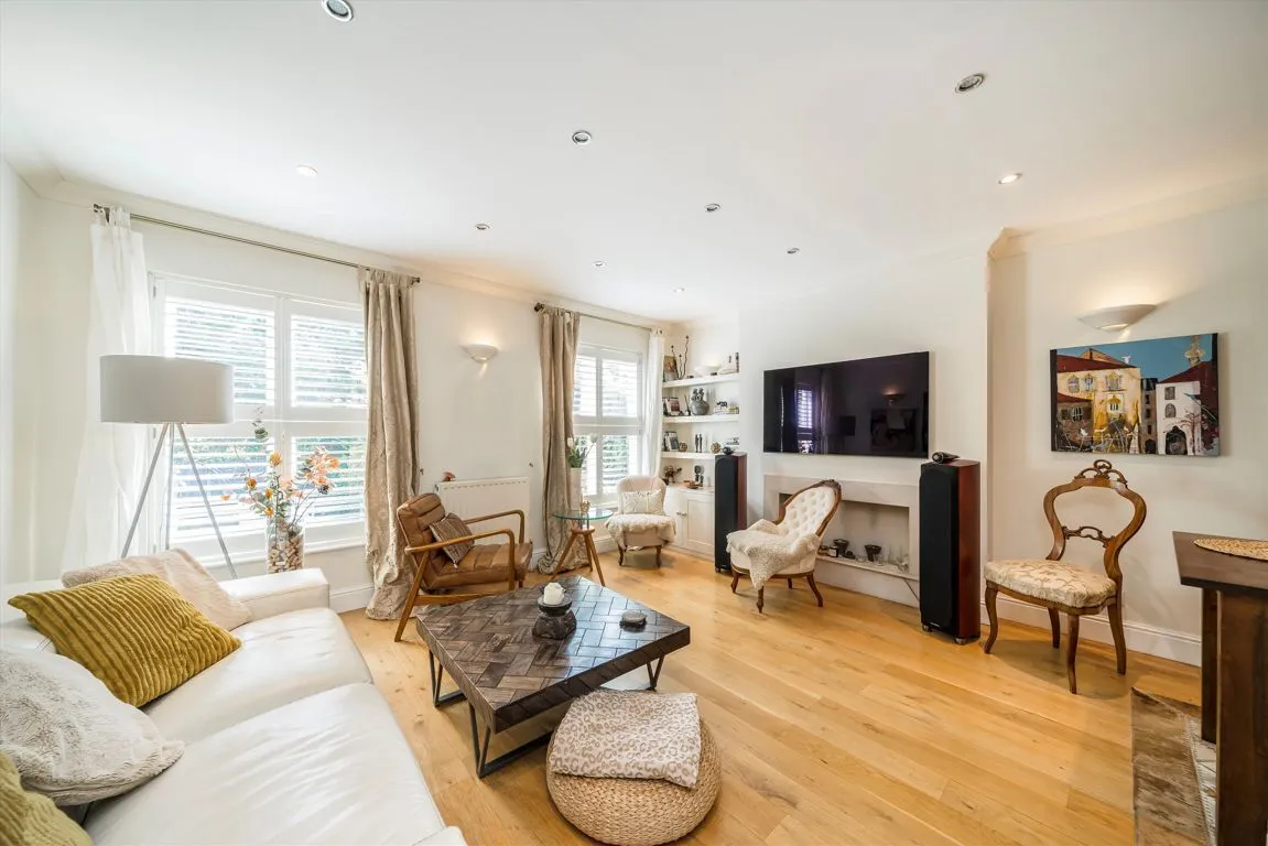 Brooks Road, W4, photo 3
