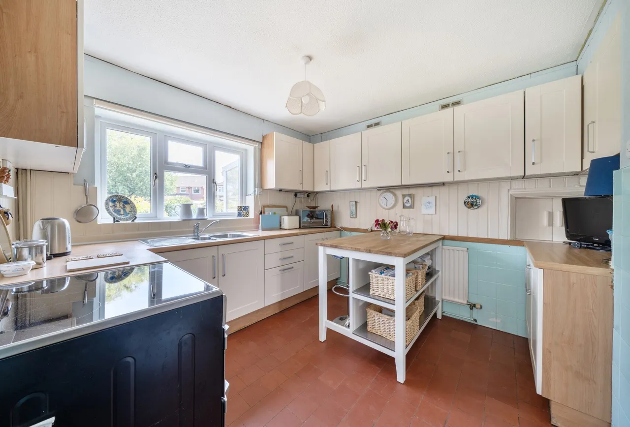 Lambourn Road, Keynsham, BS31 1PR, photo 16