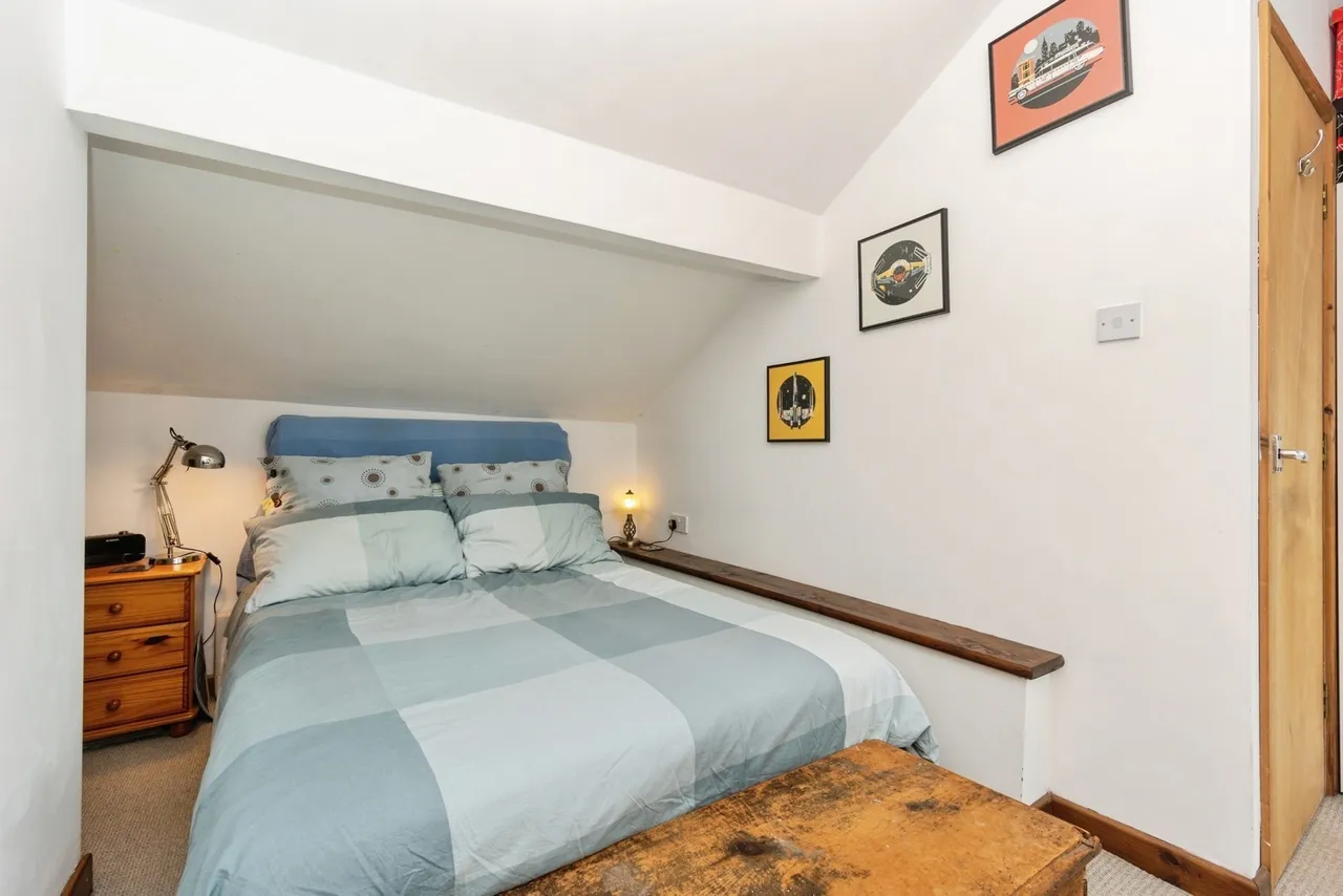 Woodend Street, OLDHAM, Lancashire, OL4, photo 16