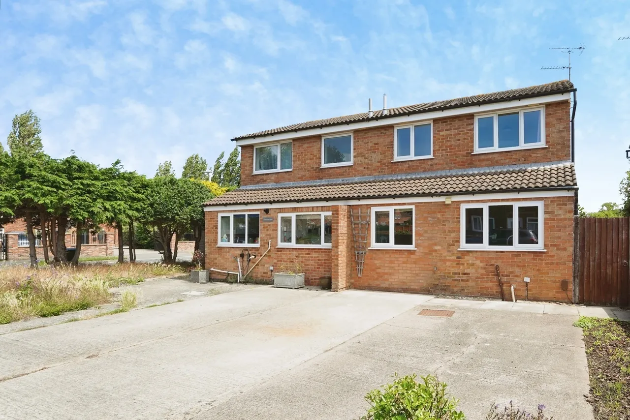 3 bed house for sale — Druids Oak, Quedgeley, Gloucester, Gloucestershire, GL2