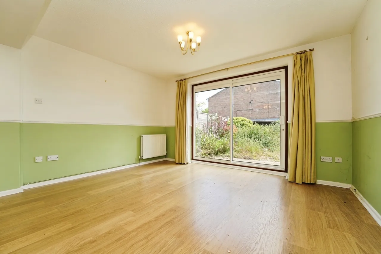 Druids Oak, Quedgeley, Gloucester, Gloucestershire, GL2, photo 5